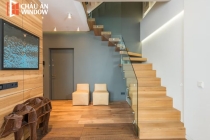 Những Mẫu Cầu Thang Kính Đẹp Giúp Không Gian Trở Nên Sang Trọng Hơn